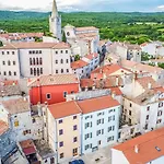 Chiara-center Of شقة